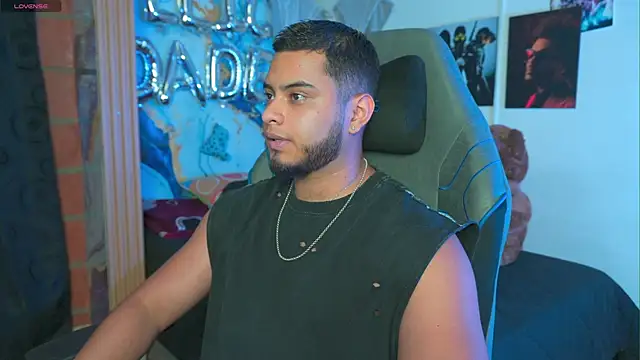 Tiler wolker online show from March 2026 01:56:02 AM