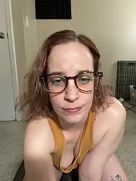 CreamedKitten online show from November 2025 04:53:01 PM