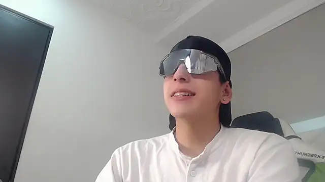 Cash G  online show from November 2025 08:08:02 PM