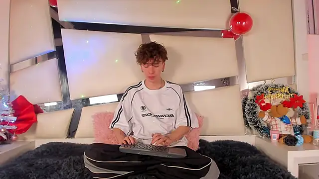 Genesis ask online show from December 2025 04:07:02 AM