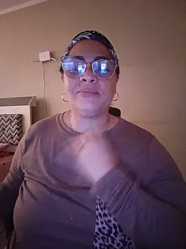 Snapshot of Angie_milf50 chatting on June 2026 02:23:01 PM Angie milf50 online show from June 2026 02:23:01 PM