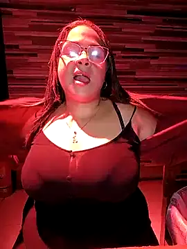 Snapshot of Angie_milf50 chatting on July 2026 04:16:01 AM Angie milf50 online show from July 2026 04:16:01 AM