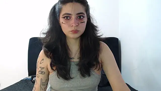 Snapshot of Annagoth_ chatting on June 2026 01:50:02 AM Annagoth online show from June 2026 01:50:02 AM