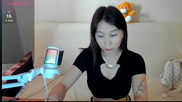 Snapshot of SaraXxray chatting on October 2025 02:46:02 AM SaraXxray online show from October 2025 02:46:02 AM