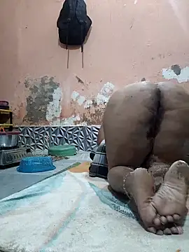 CUTE-GIRL-1 online show from April 2026 05:21:02 PM