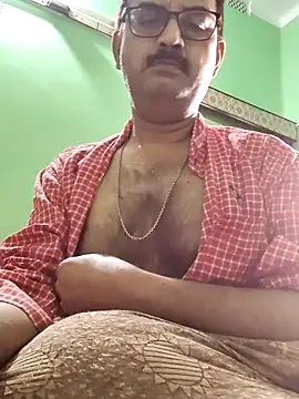 Snapshot of hairyguylove chatting on October 2025 02:04:02 AM hairyguylove online show from October 2025 02:04:02 AM