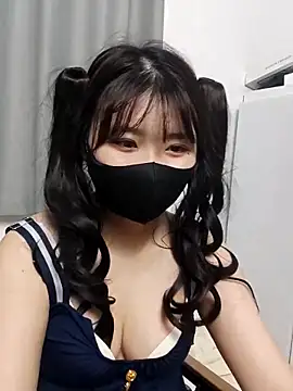 Snapshot of Puppet- chatting on October 2025 06:31:02 PM Puppet- online show from October 2025 06:31:02 PM