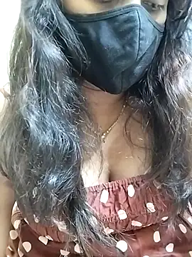 girl999 online show from February 2026 07:06:02 PM