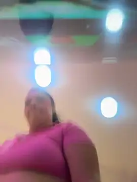 Hannahpradaa  online show from January 2026 11:15:02 AM