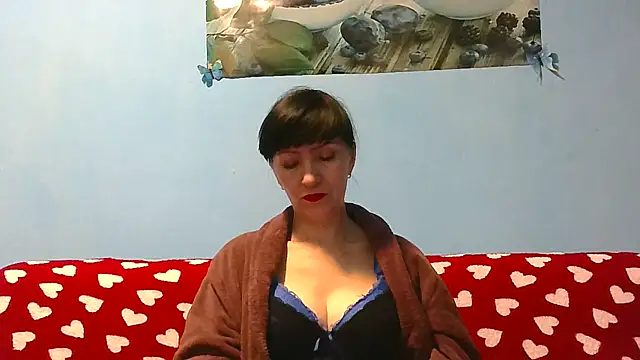 IffetLove42 online show from April 2026 06:34:01 PM