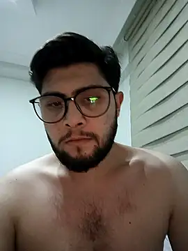 Mstfaavan64 online show from March 2026 07:31:02 PM