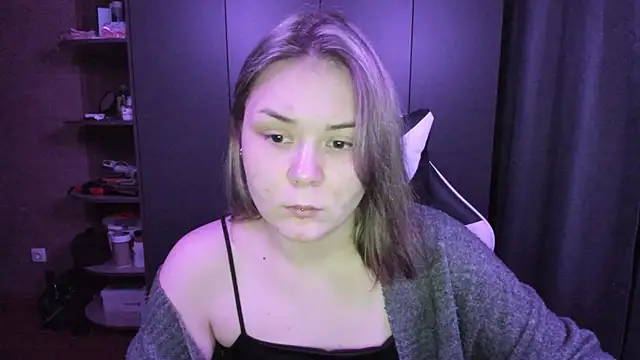 sophia lix online show from November 2025 03:24:02 PM