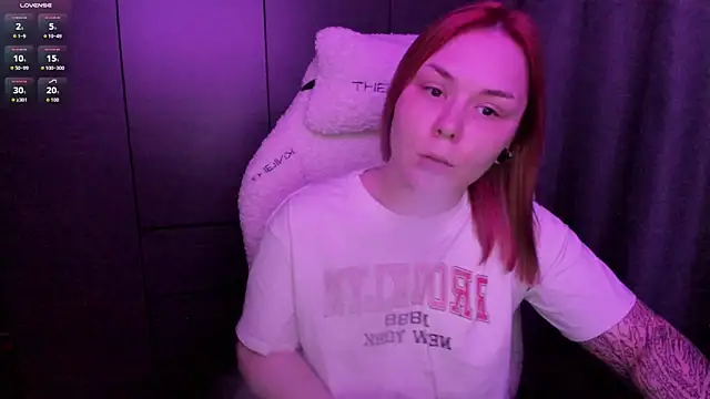 sophia lix online show from July 2026 09:07:02 PM