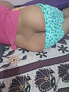 Snapshot of cutietapaswini chatting on June 2026 07:18:02 PM cutietapaswini online show from June 2026 07:18:02 PM