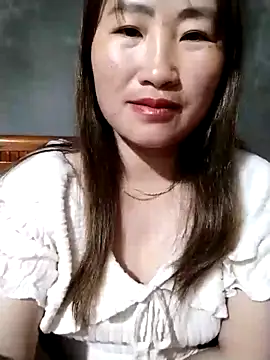 emini-xx online show from March 2026 11:39:02 AM