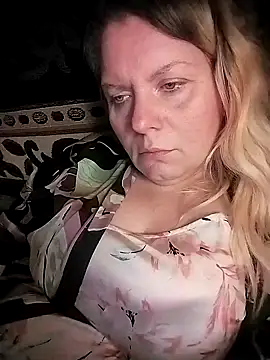 Lana-murr online show from November 2025 06:26:01 PM