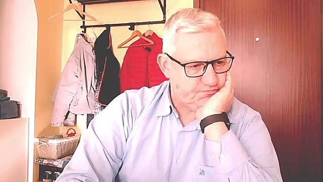 Diegoriv71 online show from March 2026 07:36:02 AM