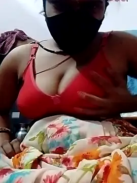 hot couple 000 online show from October 2025 03:16:01 PM