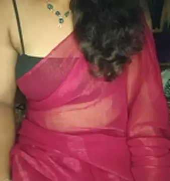 shreyareddy99 online show from November 2025 04:03:01 PM