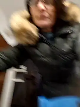 Piediniecollant online show from January 2026 11:15:02 AM