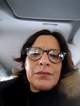 Piediniecollant online show from January 2026 11:05:01 AM