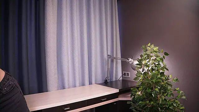 JulienneHauptman online show from November 2025 09:41:02 AM