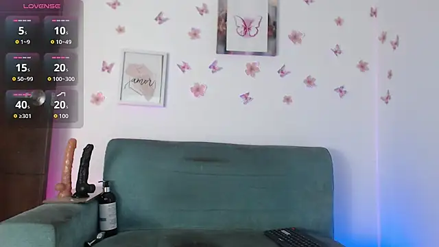 evelinmartinez online show from July 2026 08:11:01 PM