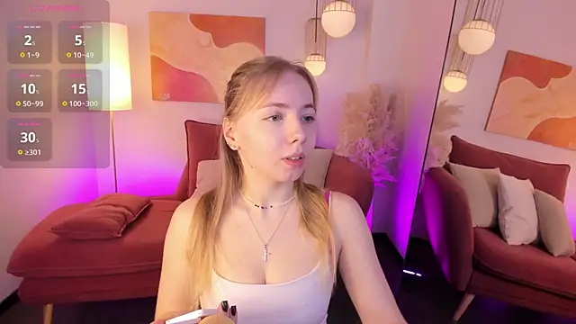 Nora Miller online show from November 2025 05:52:01 AM