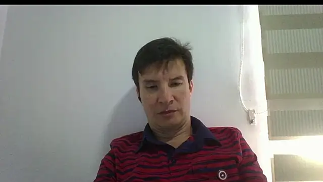 Snapshot of carliesexyman chatting on November 2025 02:41:01 PM carliesexyman online show from November 2025 02:41:01 PM