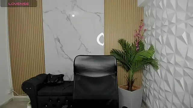 Samantharoseee  online show from December 2025 03:35:02 AM