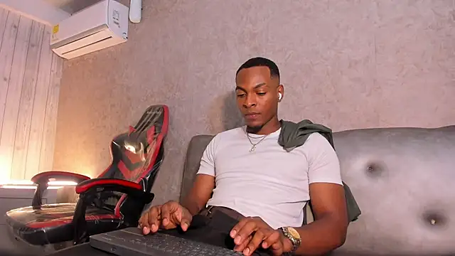 for itan online show from November 2025 12:52:01 PM