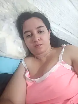 Camila-Valverde online show from February 2026 06:28:01 PM