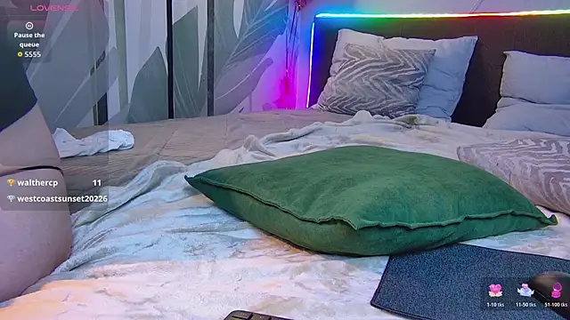 R I N A online show from February 2026 06:26:01 AM