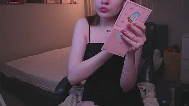 R I N A online show from April 2026 01:10:01 AM