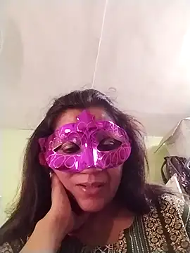 LOVE  RANI online show from November 2025 01:07:02 PM