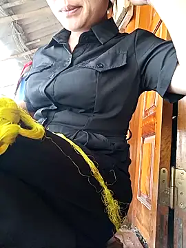 yoyo-mi online show from April 2026 03:23:01 AM