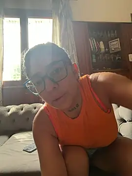 Snapshot of solmorochia chatting on March 2026 04:57:02 PM solmorochia online show from March 2026 04:57:02 PM