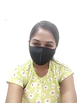 Green LaDY66 online show from November 2025 04:19:01 PM