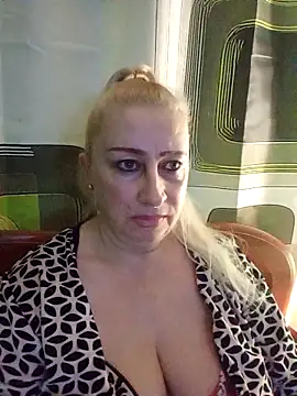 Esenia505 online show from November 2025 02:59:01 AM