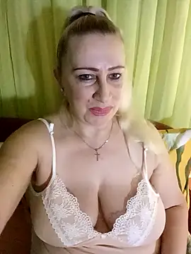 Esenia505 online show from February 2026 08:13:01 AM