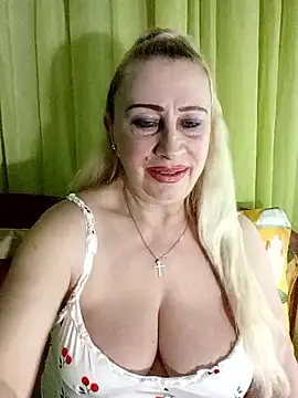 Esenia505 online show from April 2026 02:09:02 PM