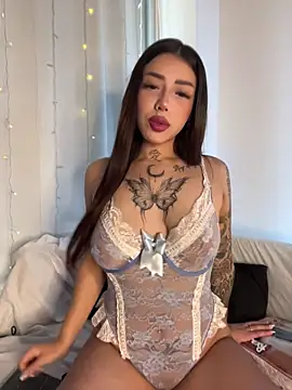 AshleyWinslow online show from April 2026 02:48:02 PM