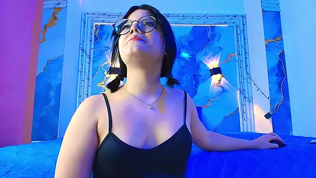 Girls from medellin online show from January 2026 03:12:02 AM