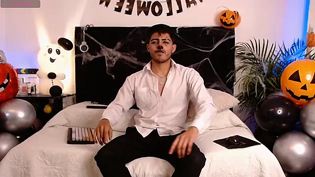 Snapshot of jaiden_thoner chatting on October 2025 04:13:02 AM jaiden thoner online show from October 2025 04:13:02 AM