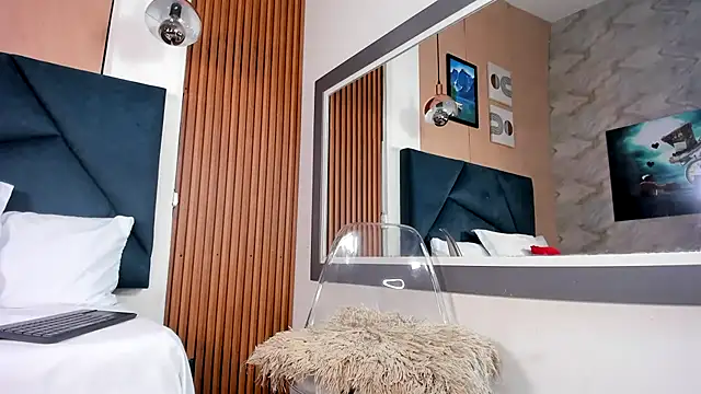 Ivy Spicy online show from March 2026 07:51:02 PM