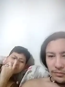 Iasmimbuttercup online show from November 2025 03:29:01 AM