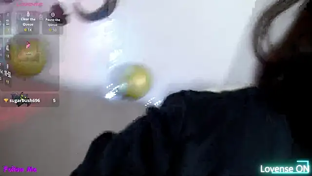 Snapshot of WOWalina chatting on November 2025 07:44:02 AM WOWalina online show from November 2025 07:44:02 AM