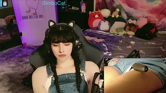 BimboCat online show from December 2025 01:11:02 AM