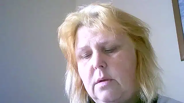 Sylviastar46 online show from November 2025 09:48:02 AM