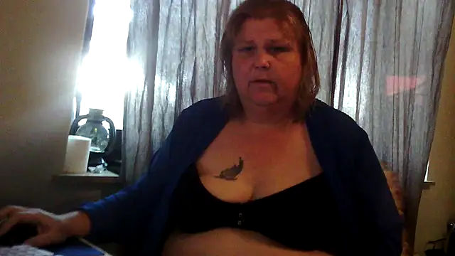 Sylviastar46 online show from June 2026 03:34:02 PM